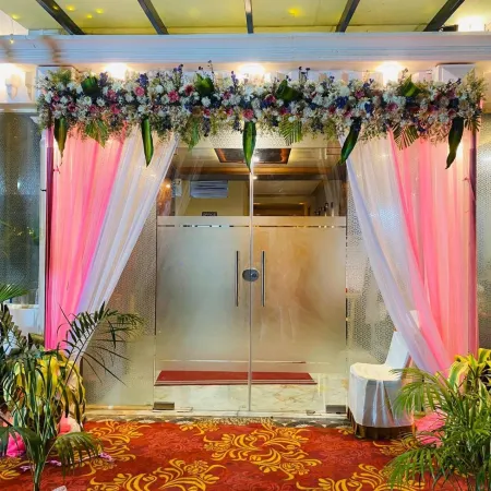 Hotel Boss Palace