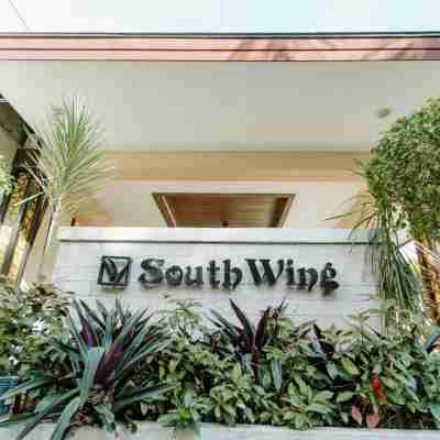 Cebu Westown Lagoon - South Wing Hotel Exterior