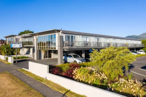 Lake Taupo Motor Inn - Jacuzzi