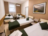 MarNar Hotel - 2-Star