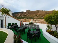 Hotel Sierra de Huesa - Baarit