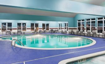 Holiday Inn Express & Suites Columbus Airport East