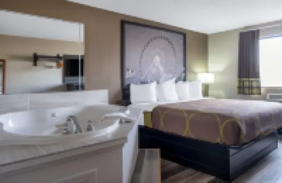 Super 8 by Wyndham Merrillville