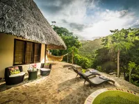 One Santuario Natural