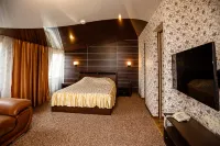 Boyard Hotel