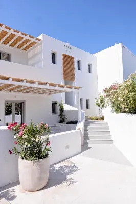 Pende Suites