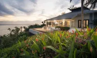Raiwasa Grand Villa - Villas