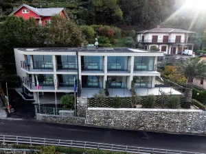 Hotel Lago