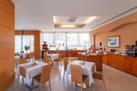 Athineon Hotel