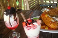 Thalia Homestay & Ijen Bromo Tour Hotel a Banyuwangi Sub-District