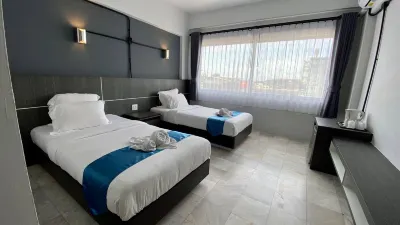 The Inka Hotel Hotels near Wat Phra Mahathat Woramahawihan