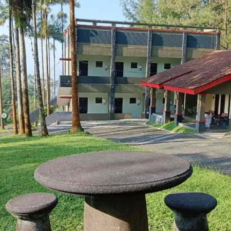 Surya Hotel & Resort Baturraden