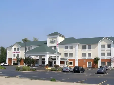 Comfort Inn & Suites O'Fallon - St Louis Area
