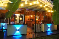 Raymond House(Sun Beach House)