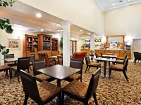 Holiday Inn Express & Suites CORBIN by IHG - parking