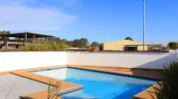 Espana Motel - parking