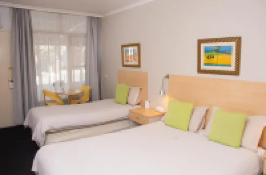 內布拉旅館 庫馬酒店