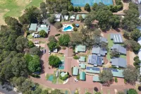 Margaret River Tourist Park - parking