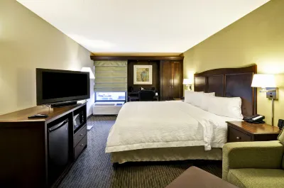 Hampton Inn Kansas City-Airport Hotel di Kota Kansas