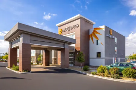 La Quinta Inn & Suites by Wyndham Williams-Grand Canyon Area Отели в г. Уильямс