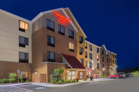 TownePlace Suites New Hartford Отели в г. Oneida County