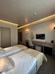 Adenium Hotel Hotel dekat Novyye Bestyzhiye Vanny