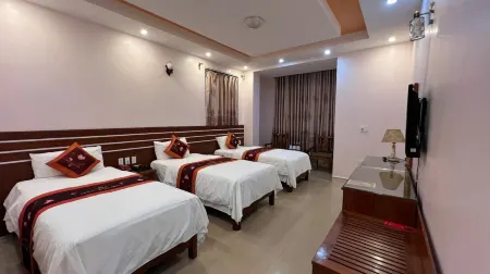 Plateau Travel - Tours & Motorbikes Rental - Cao Nguyen Hotel Отели рядом с достопримечательностью «Công Ty Cp Môi Trường Đô Thị Hà Giang»