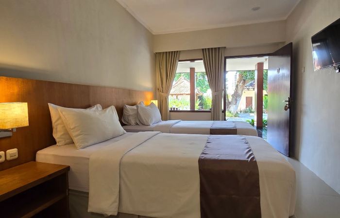 Ikhtiar Surya Hotel