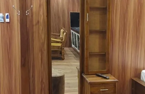 西西里耶那石度假村