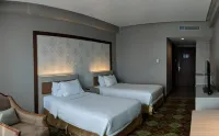 Five Premiere Hotel