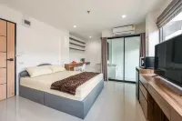 Panwadee Boutique House