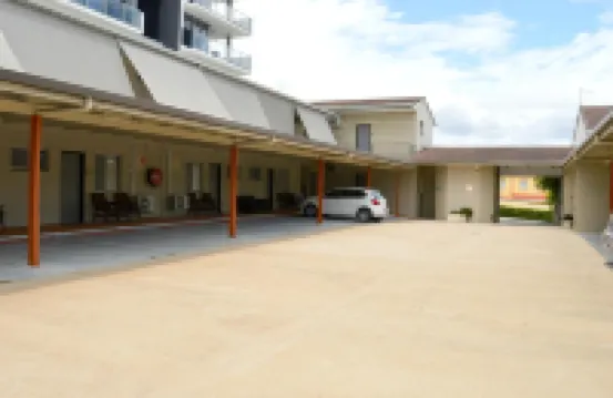 Mid City Motor Inn Hotels in Gladstone Central