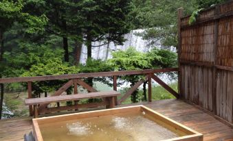 Takimi Onsen Inn That Only Accepts One Group Per Day