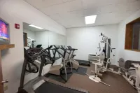 拉雷多戴斯套房酒店 - 健身室/gym room