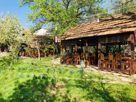 DIL Hill by Sam Отели в г. Дилижан