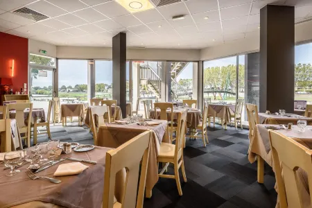 Ibis Styles Dax Centre Отели в г. Дакс