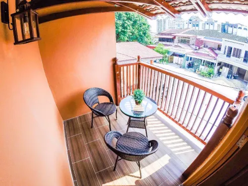 Angel Resthouse (Rumah Tumpangan Angel) - Pensions