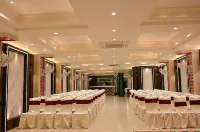 Hotel Olive Crown