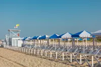 Del Mar Inn - Beach