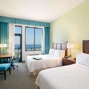 Hampton Inn & Suites Orange Beach/Gulf Front