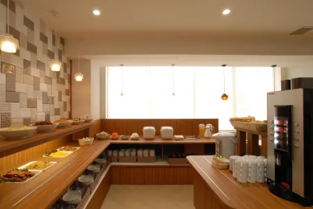 AB Hotel Fuji Отели в г. Фудзи