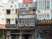 Hotel the Island - parking