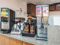 Super 8 by Wyndham San Marcos - Morgenmad