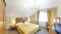Russkaya Okhota Hotel - 4-Star