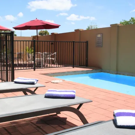Ventura Inn & Suites Hamilton Отели в г. Гамильтон