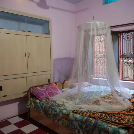 Somit Paying Guest House