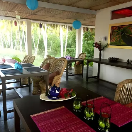 Phoenix Island Resort