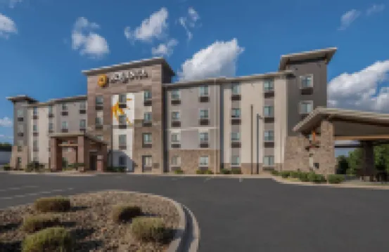 La Quinta Inn & Suites by Wyndham Greenville Hotels in Greenville