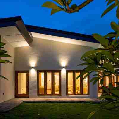 Ara by Colombo Villas Hotel Exterior