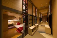โรงแรมคาร์โก ชินไซบาชิ - โรงแรม แคปซูล